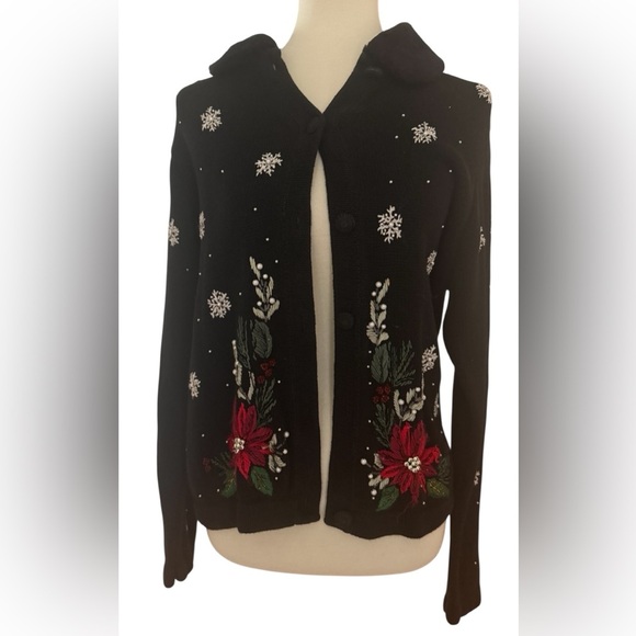 Vintage Victoria Jones Black Faux Fur Christmas Poinsettia Cardigan Size Medium - Picture 2 of 12